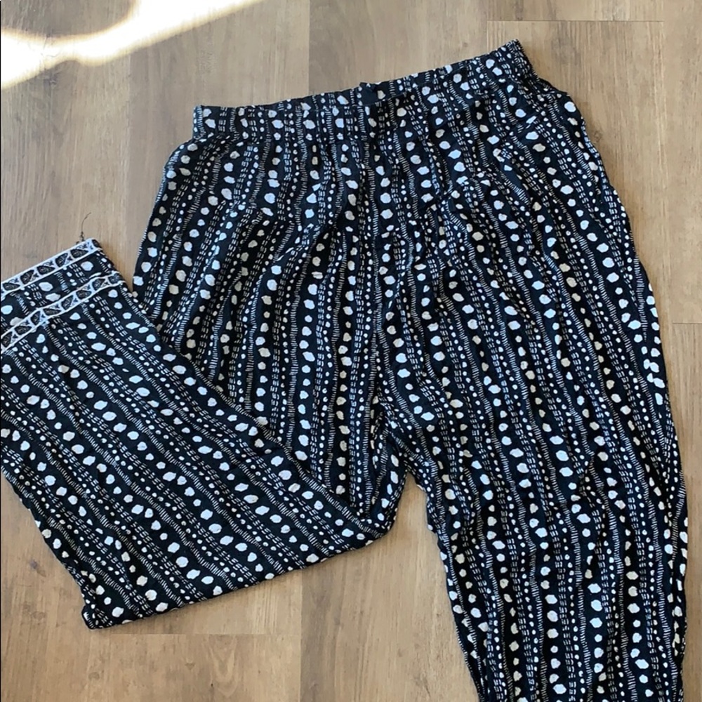 Urban outfitters loose fit pants